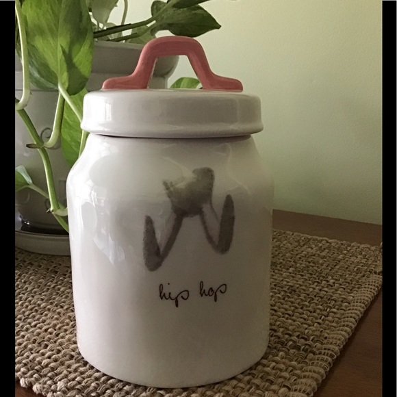 RAE DUNN BUNNY CANISTER - Picture 1 of 3